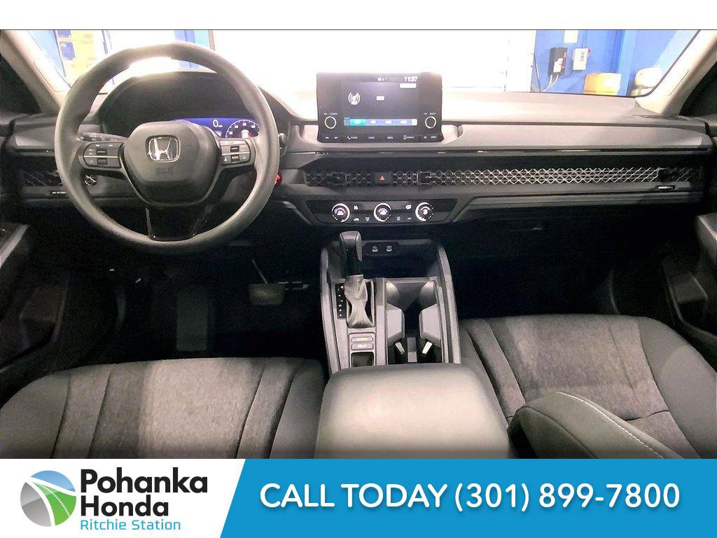 Used 2023 Honda Accord LX image 16