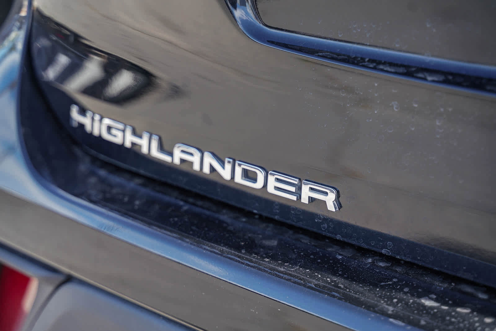 Used 2021 Toyota Highlander L image 17