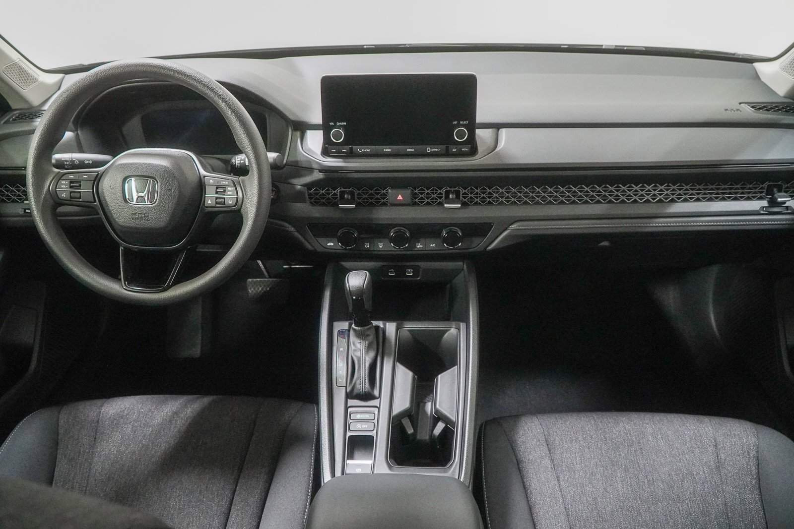 Certified 2025 Honda Accord SE image 23