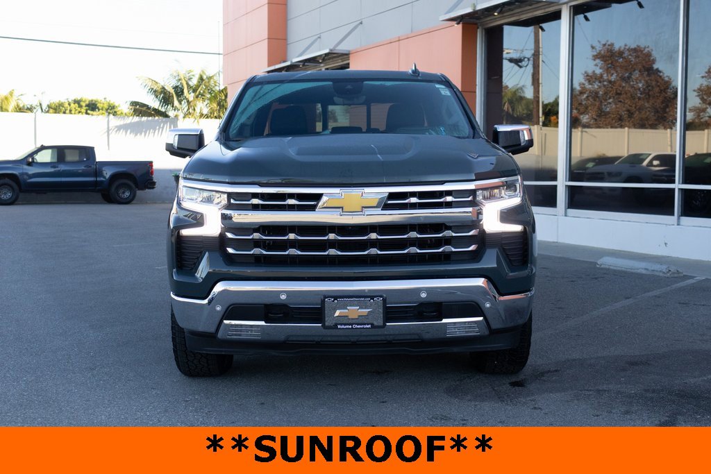 Used 2025 Chevrolet Silverado 1500 LTZ w/ LTZ Premium Package image 4