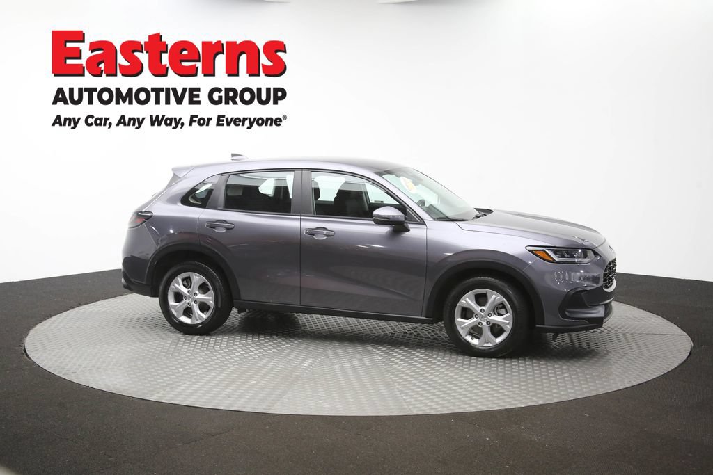 Used 2023 Honda HR-V LX image 46