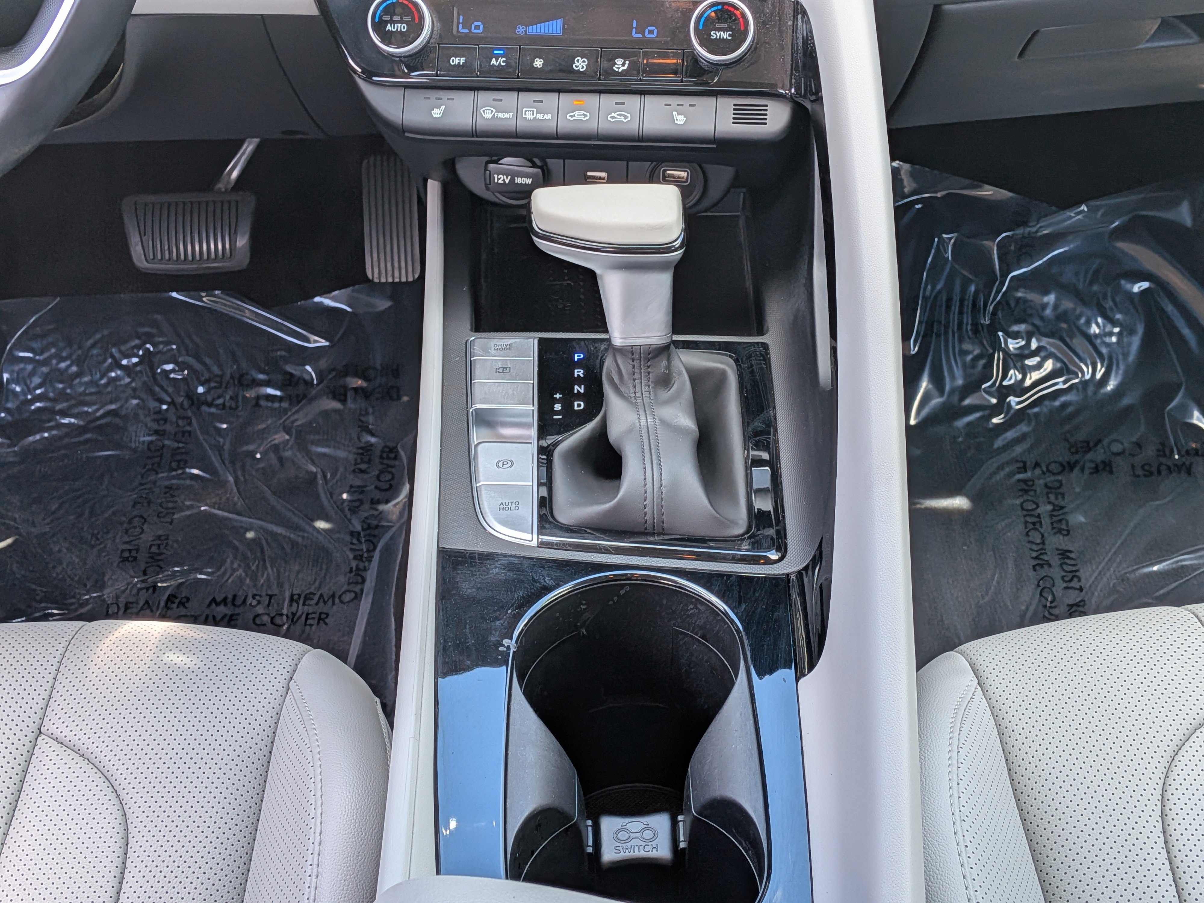 Used 2023 Hyundai Elantra Limited w/ Cargo Package FWD image 19