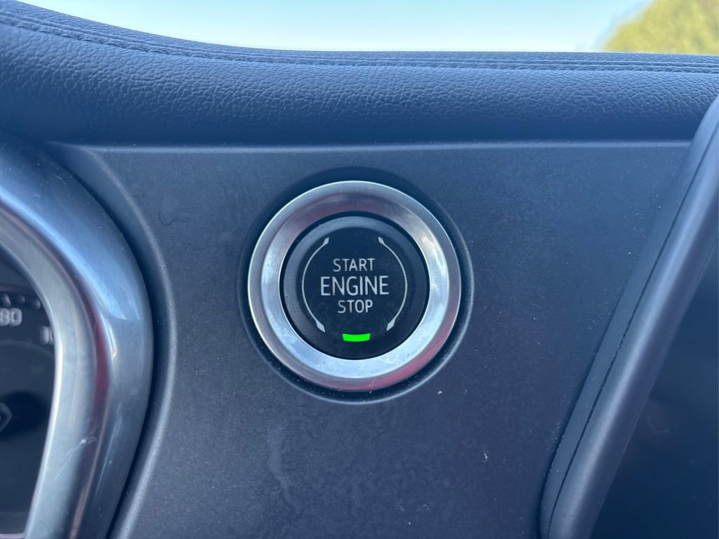 Used 2020 Chevrolet Blazer LT image 29