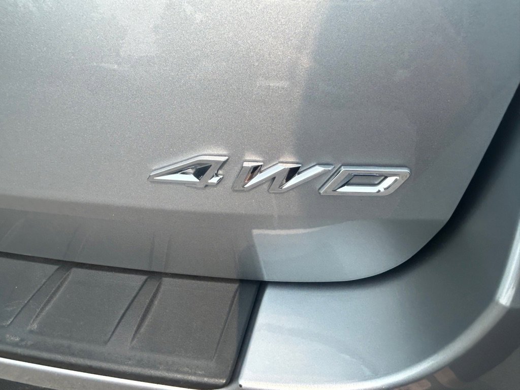 Used 2022 Ford Explorer XLT AWD/4WD image 11