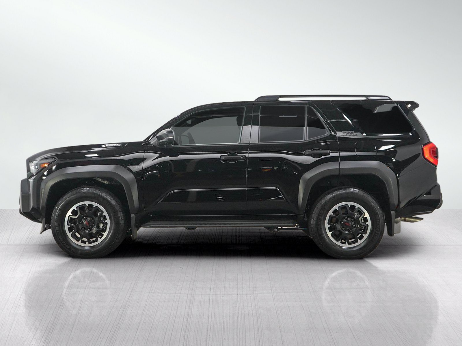 Used 2026 Toyota 4Runner TRD Off-Road Premium AWD/4WD image 2
