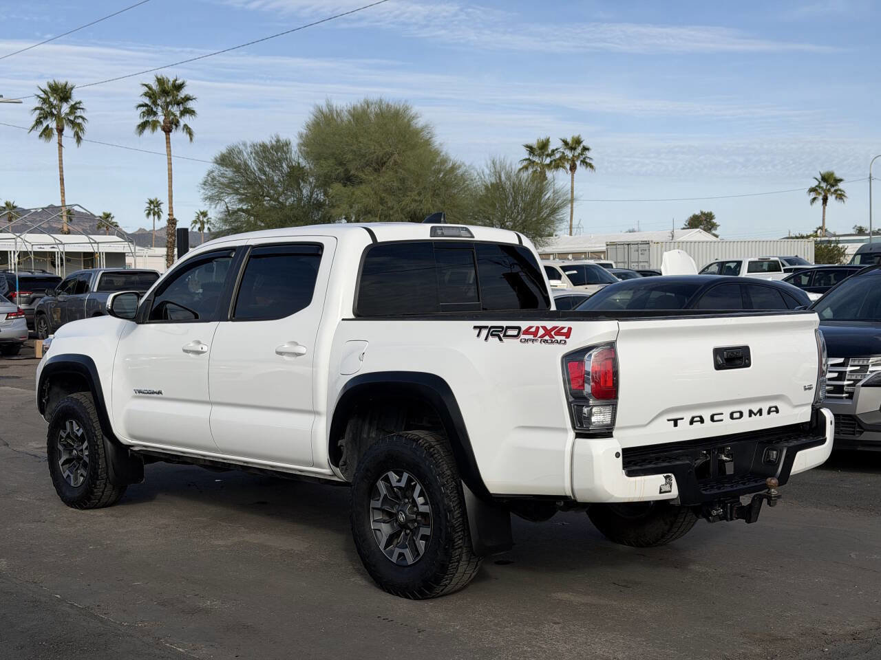 Used 2020 Toyota Tacoma TRD Off-Road w/ Technology Package image 4