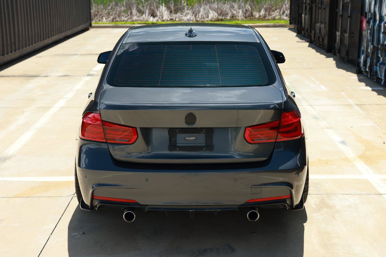 Used 2017 BMW 340i Sedan RWD image 11