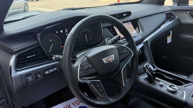 Certified 2025 Cadillac XT5 Premium Luxury w/ Technology Package AWD/4WD image 51