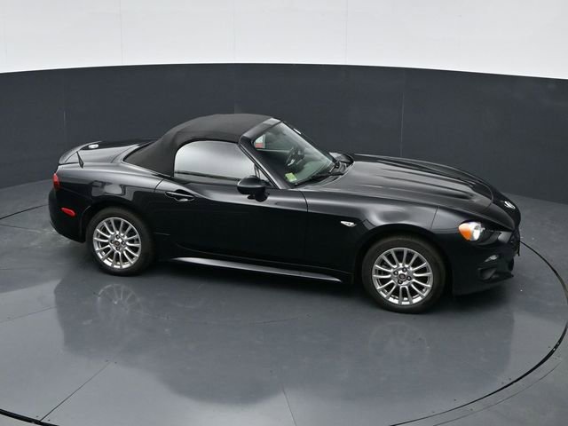 Used 2018 FIAT 124 Spider Classica w/ Technology Group RWD image 19