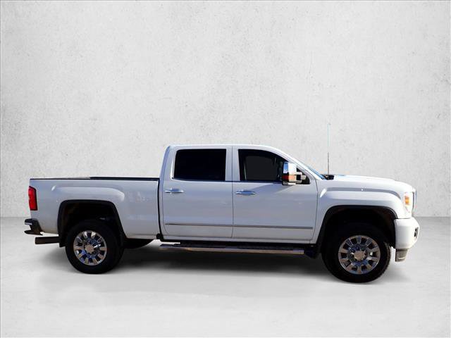 Used 2017 GMC Sierra 2500 Denali w/ Duramax Plus Package image 5