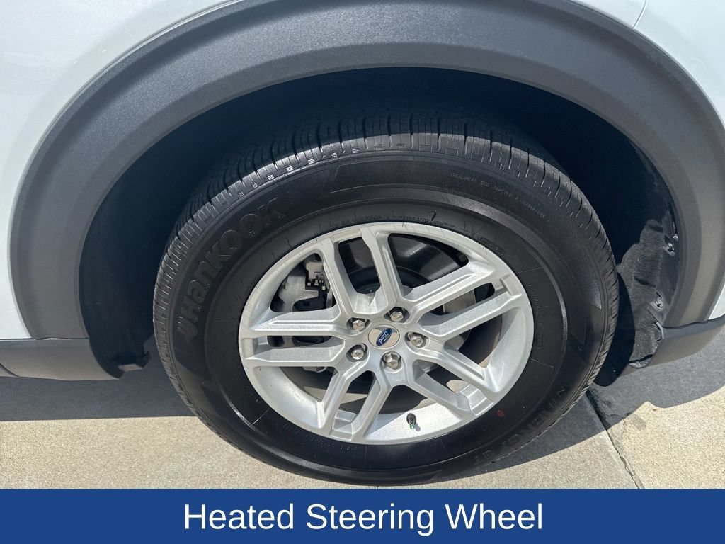 Certified 2026 Ford Explorer Active w/ Active Comfort Package RWD image 9