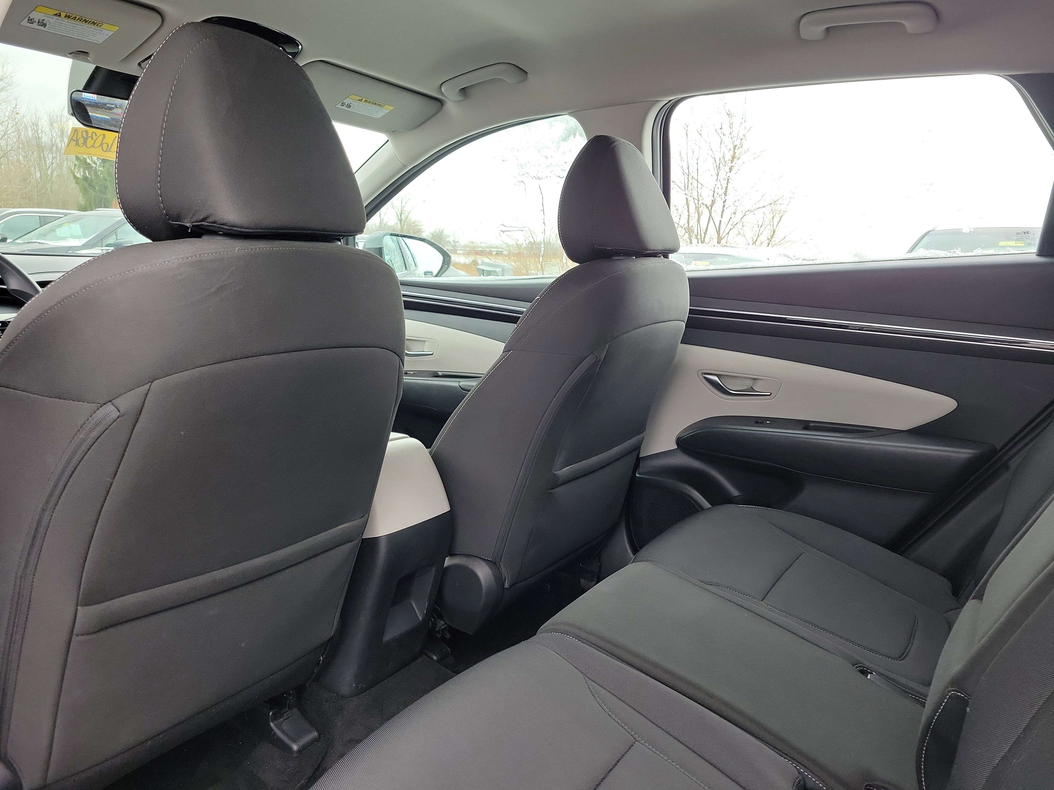 Used 2022 Hyundai Tucson SE image 14