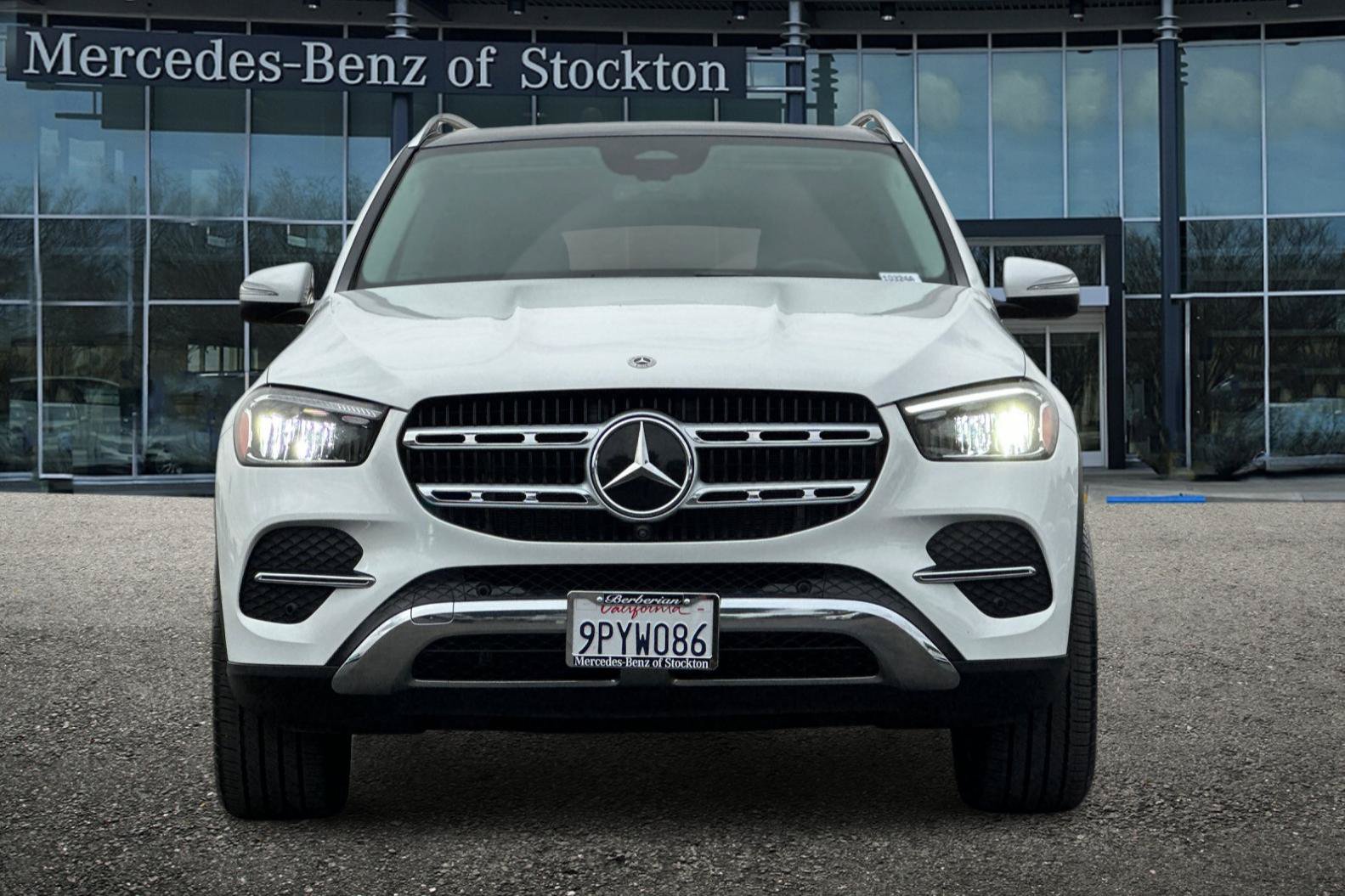Used 2024 Mercedes-Benz GLE 350 4MATIC image 9
