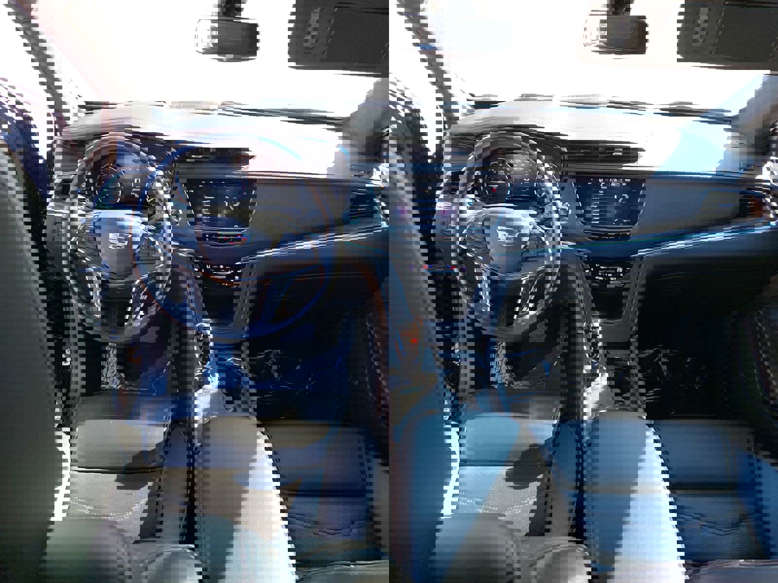 Used 2017 Cadillac XT5 Platinum image 9