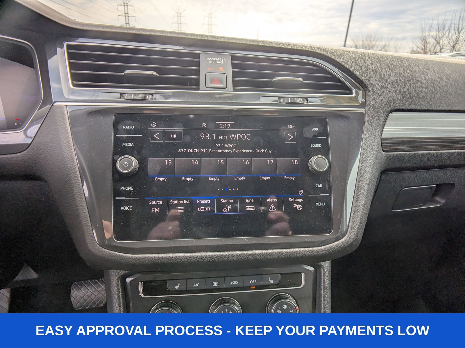 Used 2024 Volkswagen Tiguan Wolfsburg Edition image 29