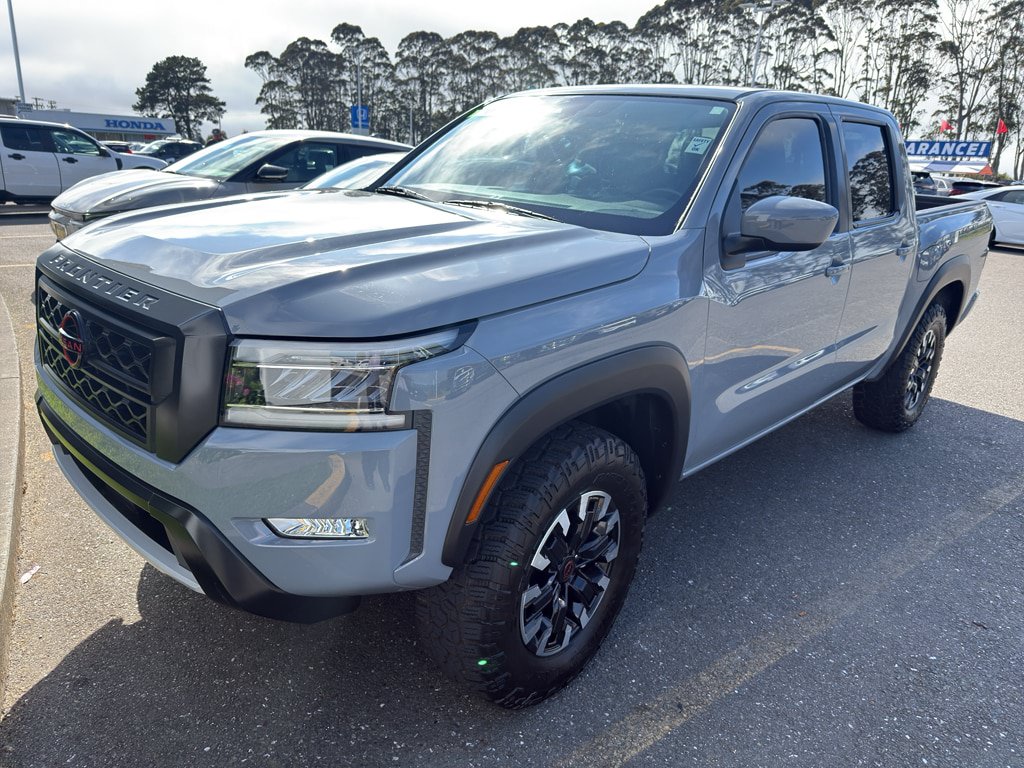 Used 2023 Nissan Frontier PRO-4X w/ Tow Package AWD/4WD image 10