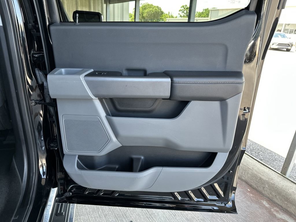 Used 2023 Ford F150 XLT RWD image 32