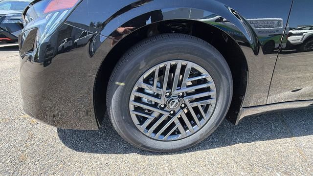 New 2026 Nissan Sentra SV FWD image 10