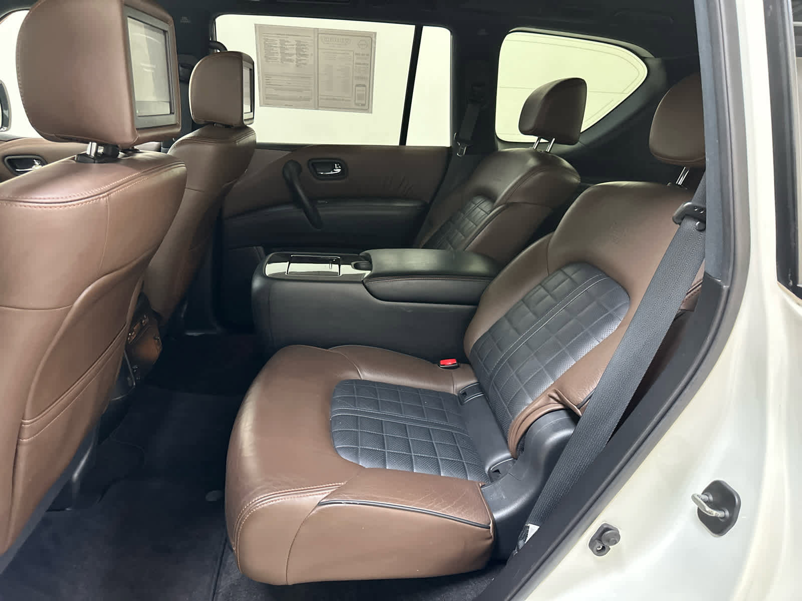Certified 2020 Nissan Armada Platinum w/ Platinum Reserve Package AWD/4WD image 6