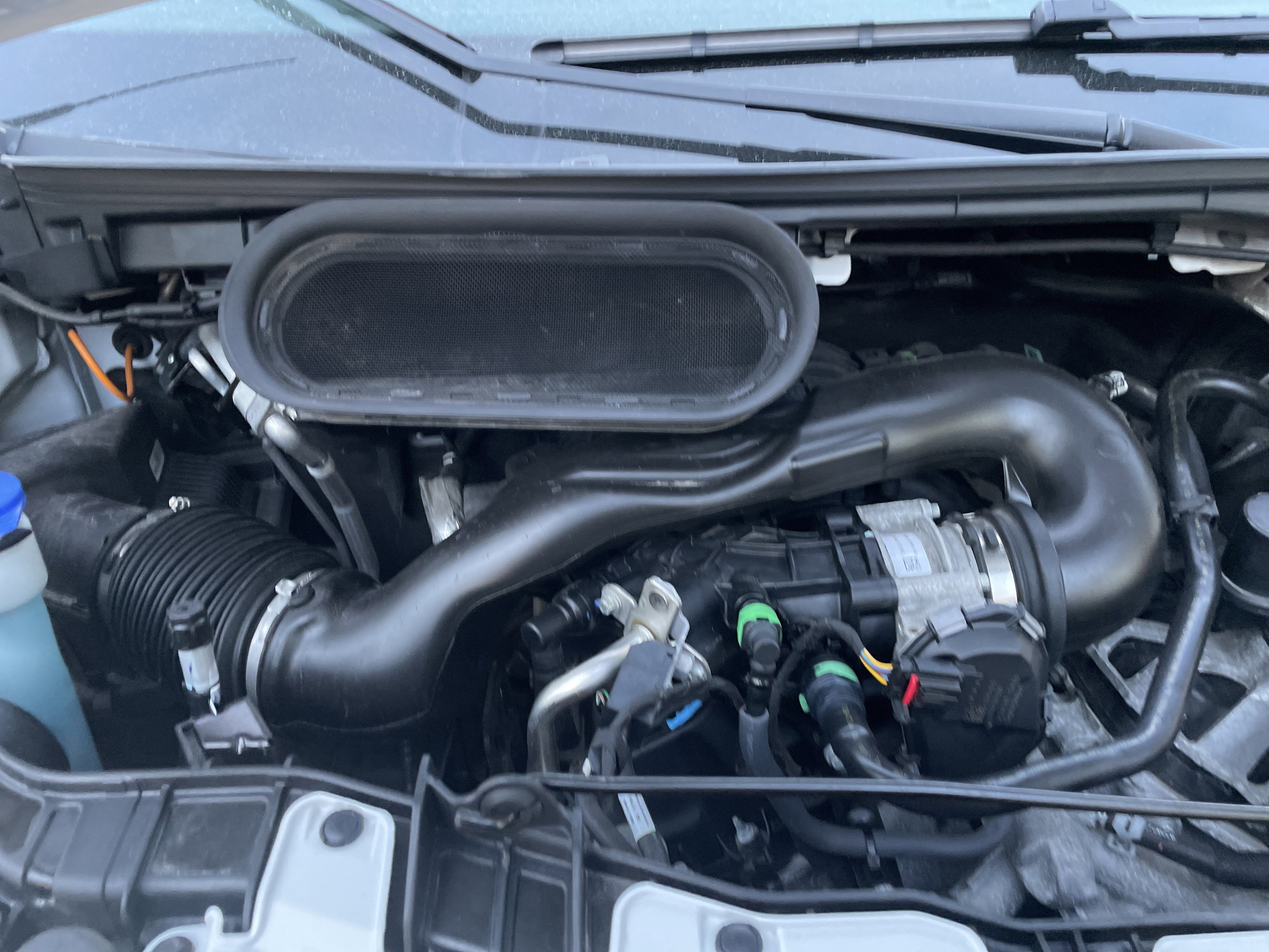 Used 2024 Ford Transit 250 Low Roof w/ Exterior Upgrade Package image 8