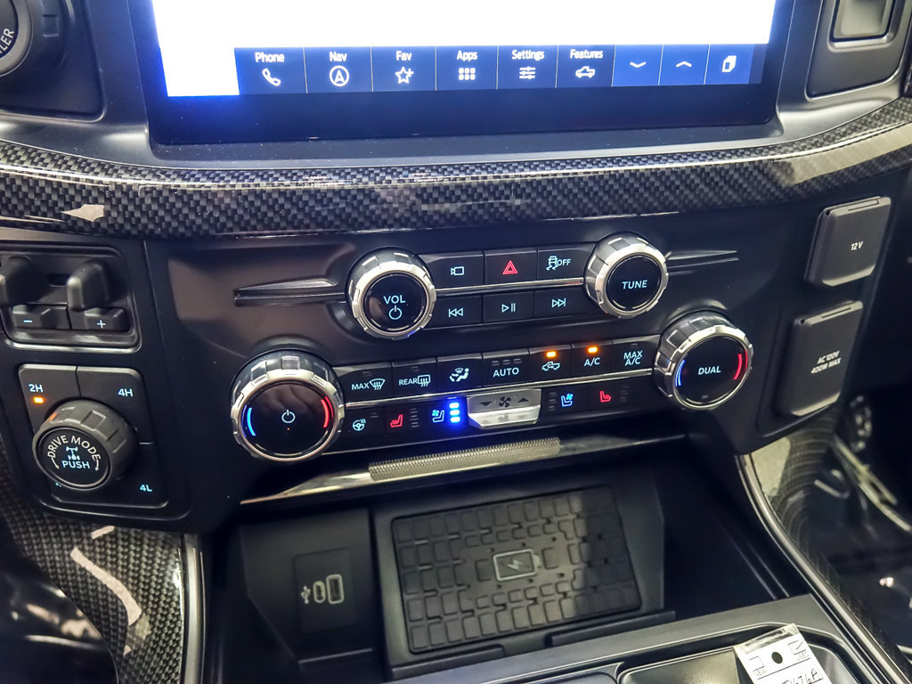 Used 2025 Ford F150 Lariat AWD/4WD image 18