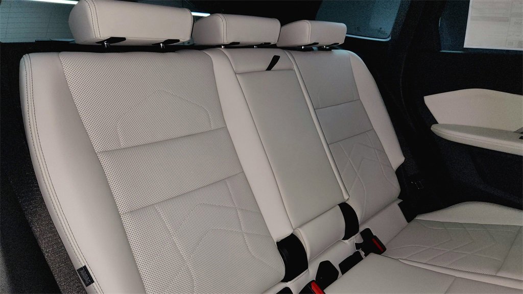 New 2026 BMW X1 xDrive28i w/ Technology Package image 36