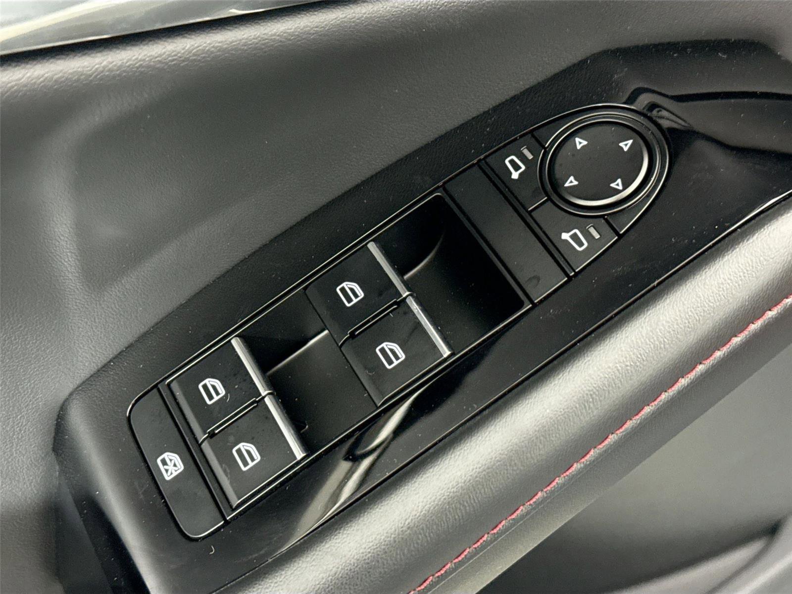 New 2025 MAZDA CX-30 AWD 2.5 S w/ Preferred Package image 30