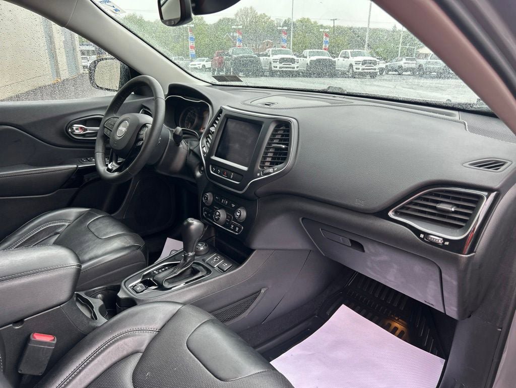 Used 2023 Jeep Cherokee Altitude Lux AWD/4WD image 26