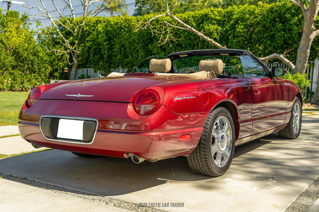 Used 2004 Ford Thunderbird Deluxe image 8