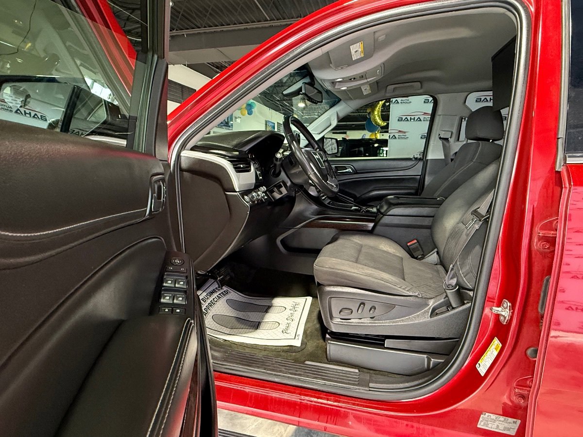 Used 2015 GMC Yukon XL SLE w/ Convenience Package image 30