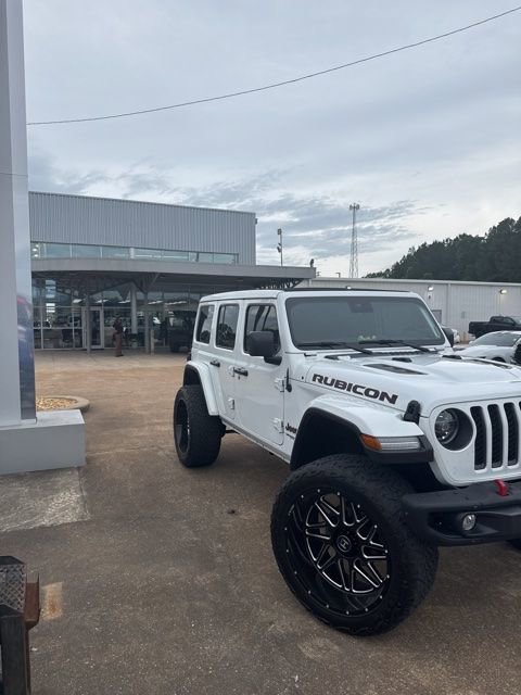 Used 2022 Jeep Wrangler Unlimited Rubicon w/ Steel Bumper Group AWD/4WD image 1