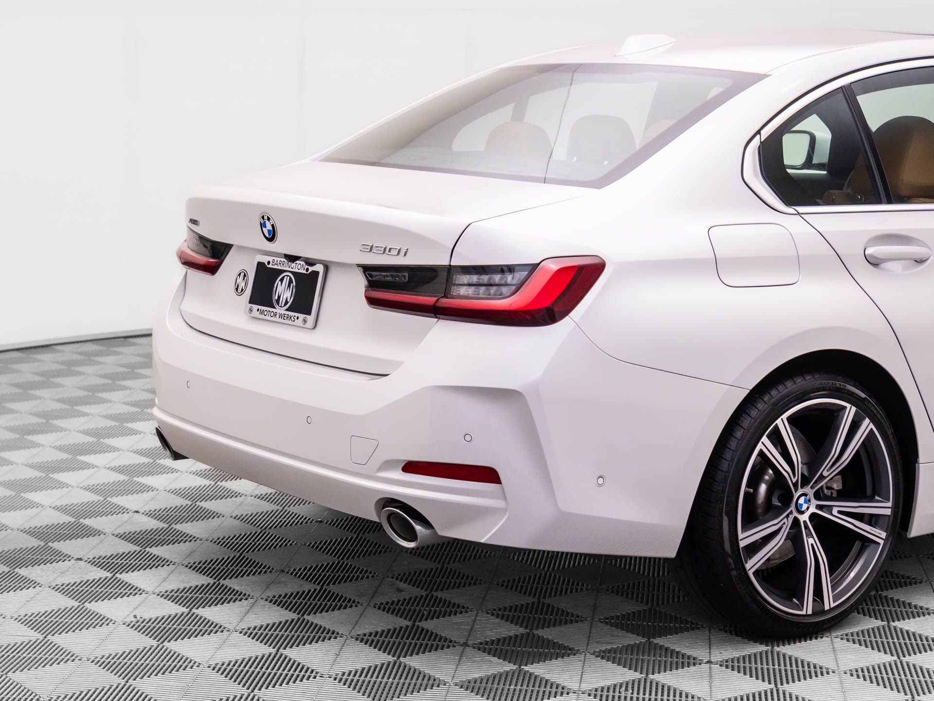 Certified 2024 BMW 330i xDrive Sedan image 37