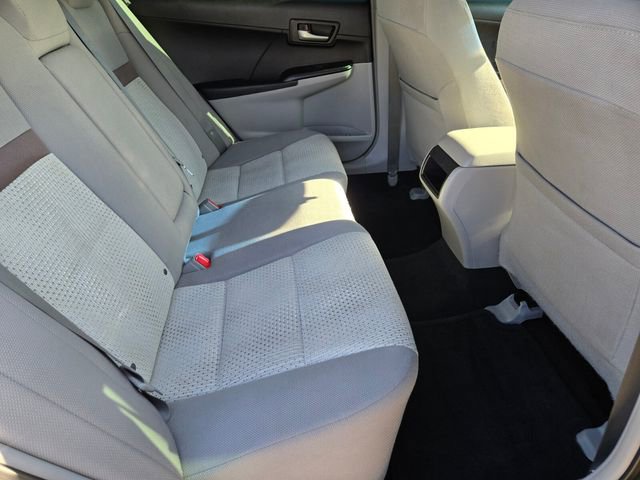Used 2012 Toyota Camry LE FWD image 19