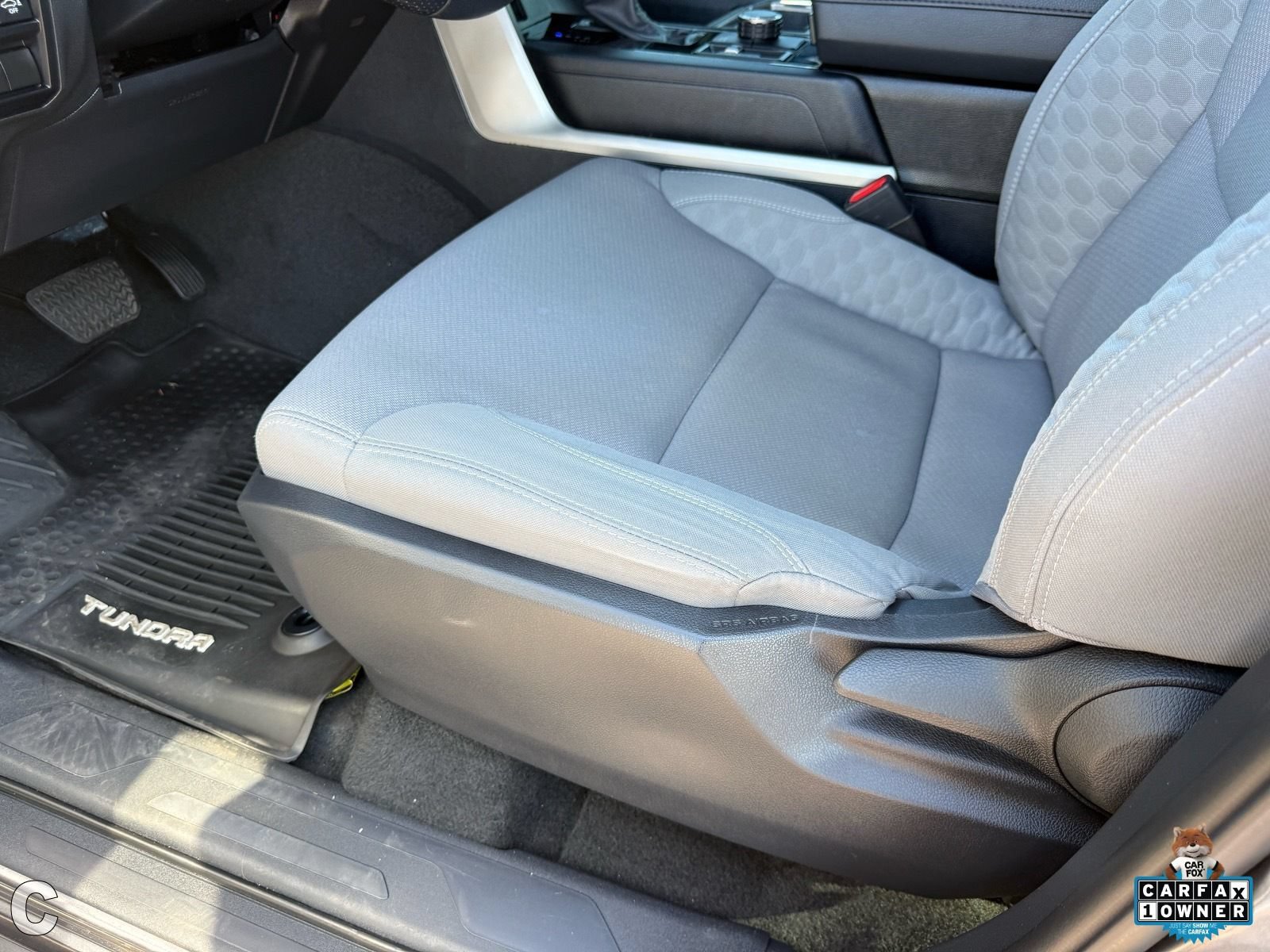 Used 2023 Toyota Tundra SR5 w/ SR5 Convenience Package AWD/4WD image 39