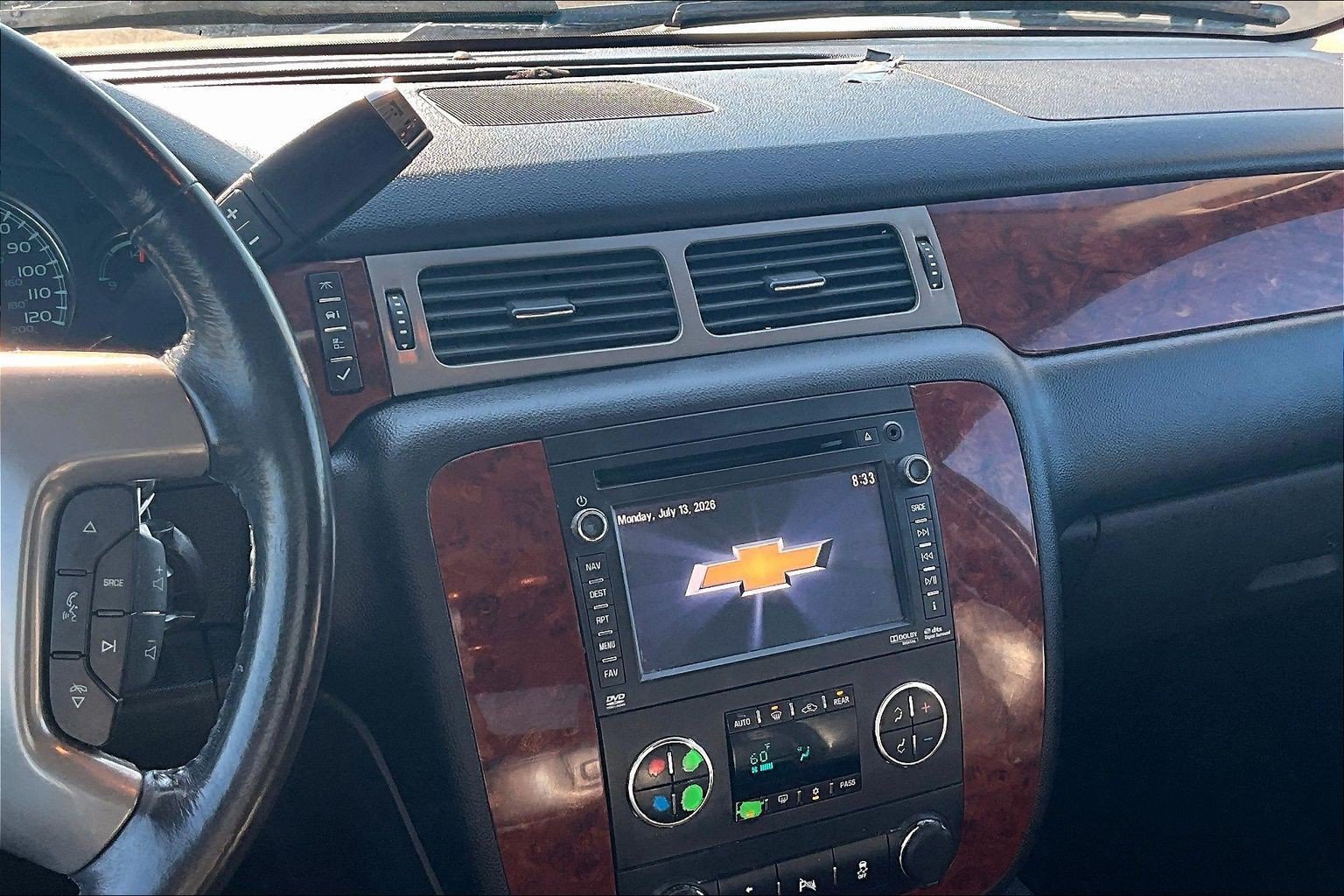Used 2014 Chevrolet Tahoe LTZ AWD/4WD image 6