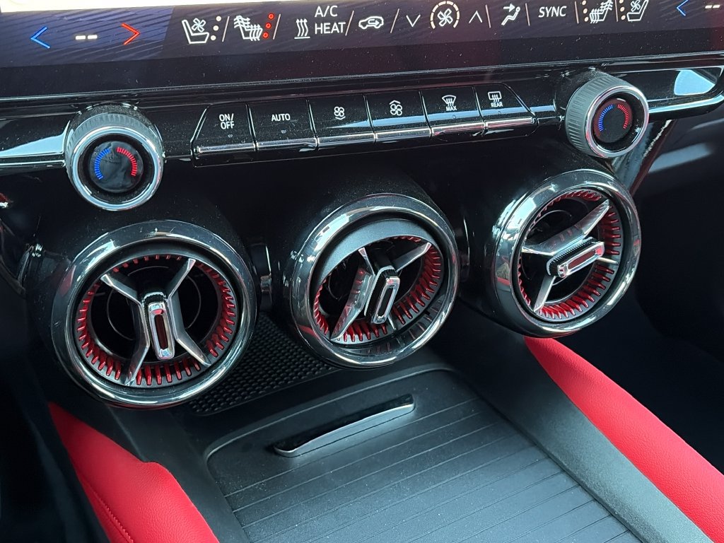 New 2025 Chevrolet Blazer EV RS RWD image 22
