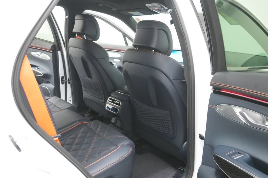 New 2026 Genesis GV70 3.5T Sport Prestige AWD/4WD image 29