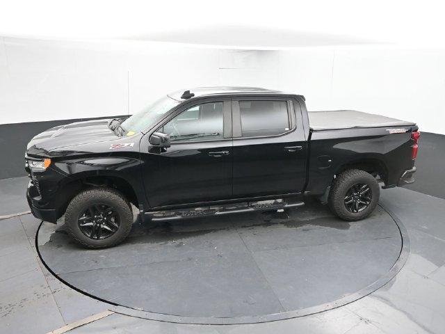Used 2024 Chevrolet Silverado 1500 LT Trail Boss w/ Convenience Package II AWD/4WD image 17