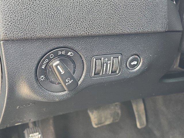 Used 2018 Dodge Charger GT w/ Driver Confidence Group AWD/4WD image 21