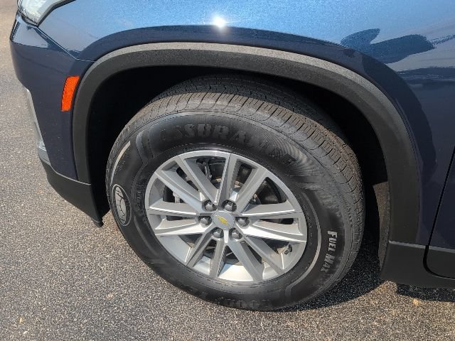Used 2022 Chevrolet Traverse LT FWD image 15