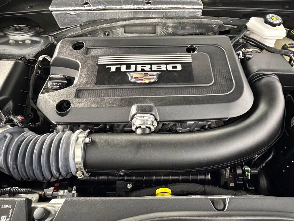 Used 2024 Cadillac XT4 Premium Luxury image 34