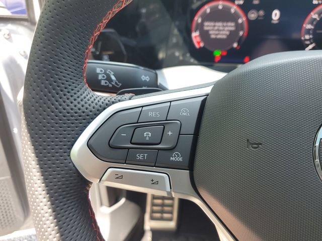New 2026 Volkswagen GTI SE FWD image 26