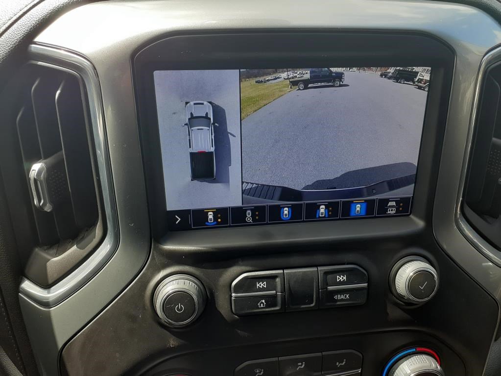 Used 2023 Chevrolet Silverado 2500 LTZ w/ LTZ Premium Package image 20