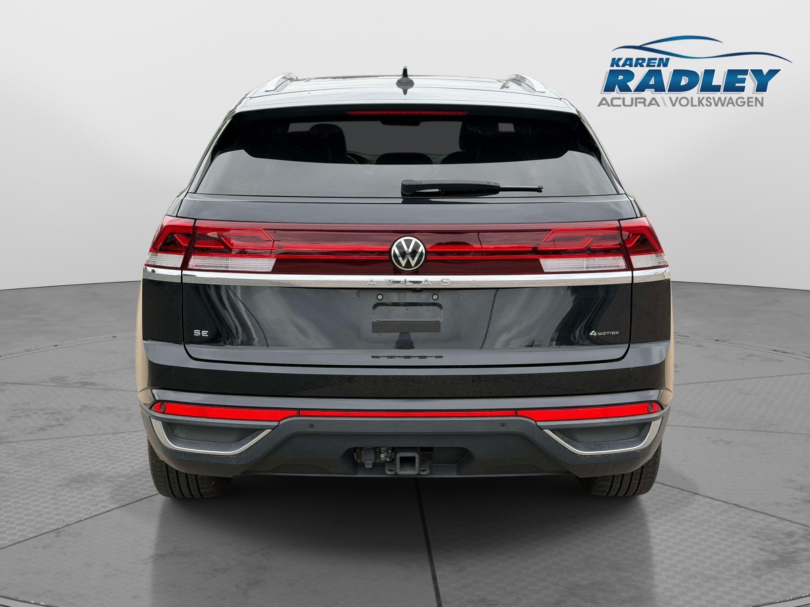 Certified 2024 Volkswagen Atlas Cross Sport SE AWD/4WD image 3
