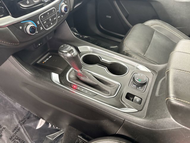 Used 2019 Chevrolet Traverse Premier w/ Redline Edition AWD/4WD image 17