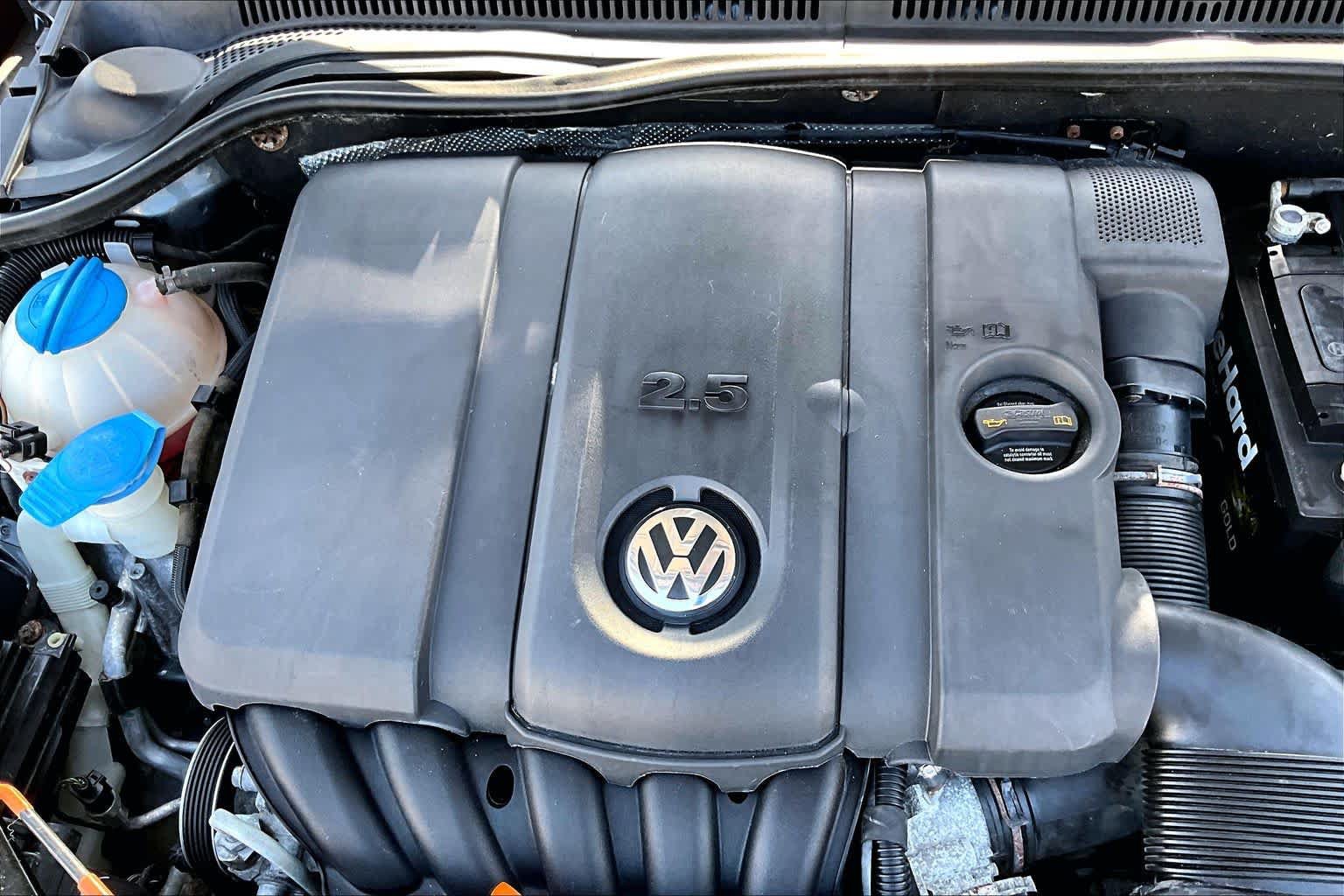 Used 2013 Volkswagen Jetta SE FWD image 36