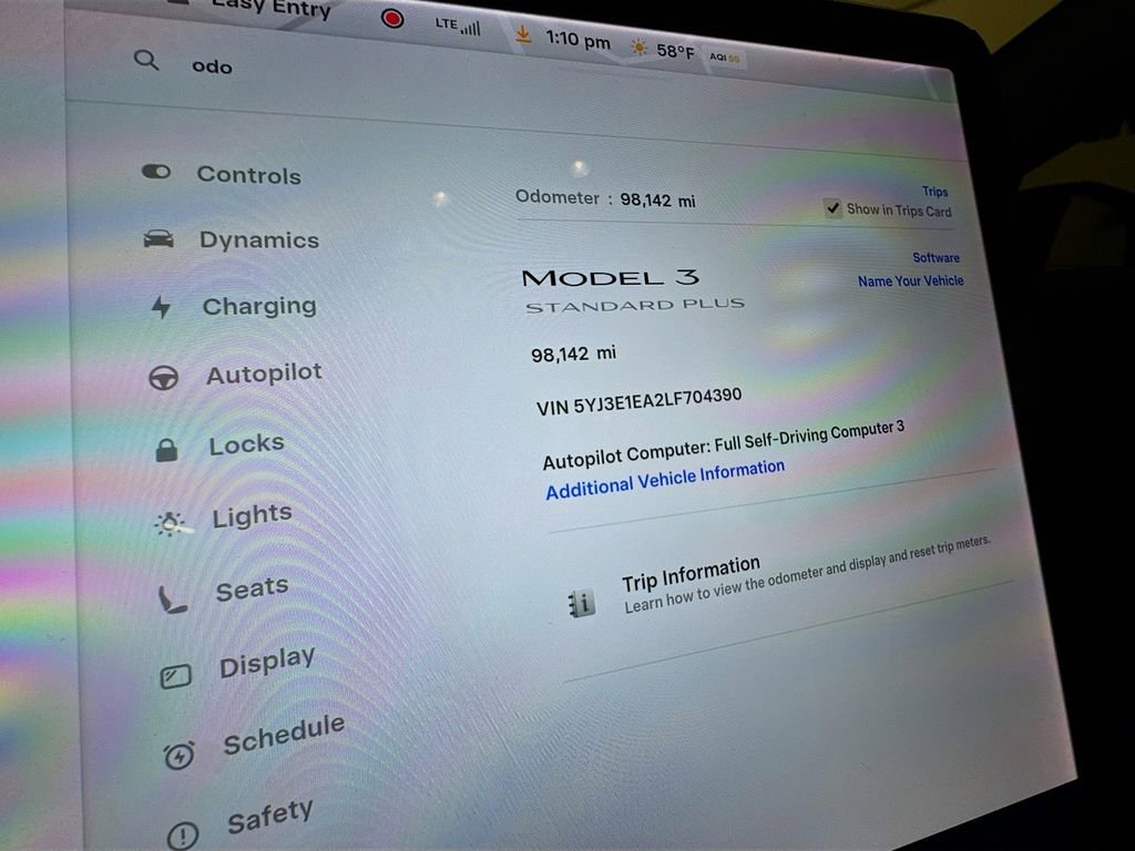 Used 2020 Tesla Model 3 Standard Range Plus image 14