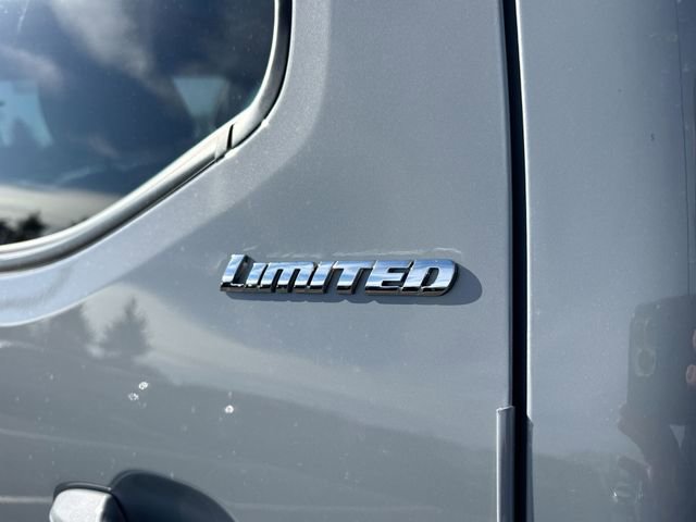 Used 2018 Toyota Tacoma Limited image 21