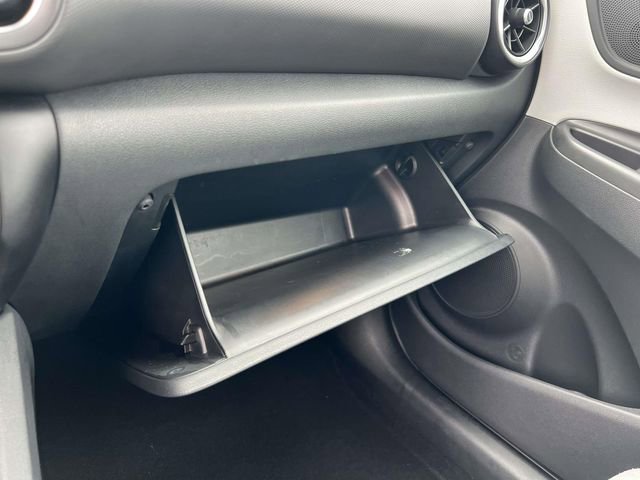 Certified 2023 Hyundai Kona SEL AWD/4WD image 34