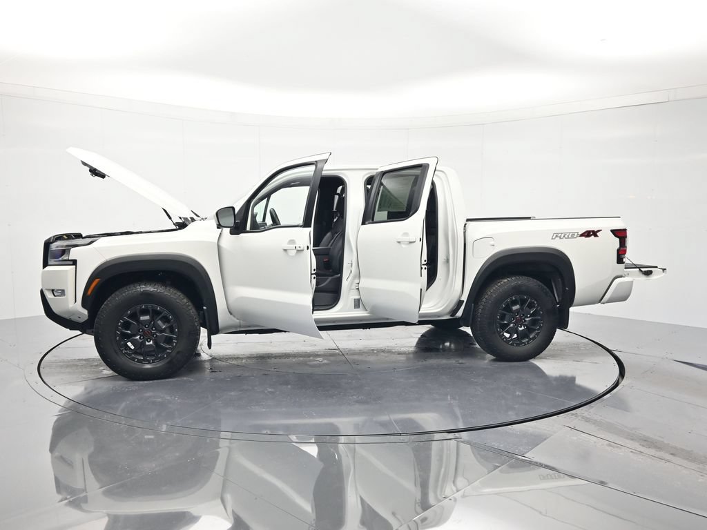 Certified 2024 Nissan Frontier PRO-4X w/ Pro Premium Package AWD/4WD image 48